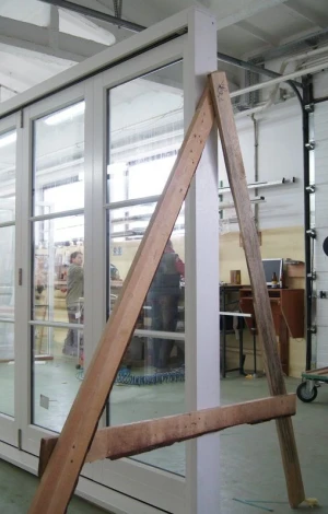 Balcony folding door Bi-fold - Production