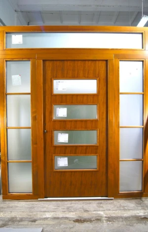 Portes extérieures à panneaux - Production