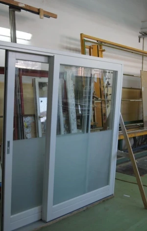 Balkony przesuwne typu HS - Produkcja
