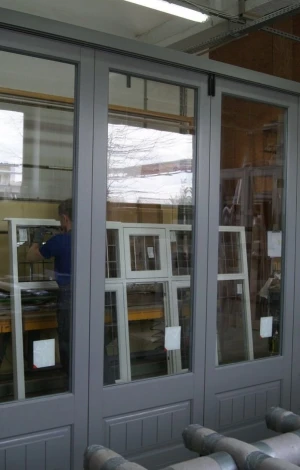 Balcony folding door Bi-fold - Production