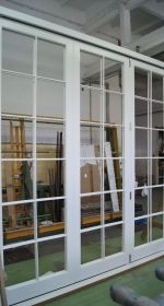 Balcons à portes pliantes - Production