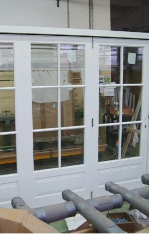 Balcony folding door Bi-fold - Production