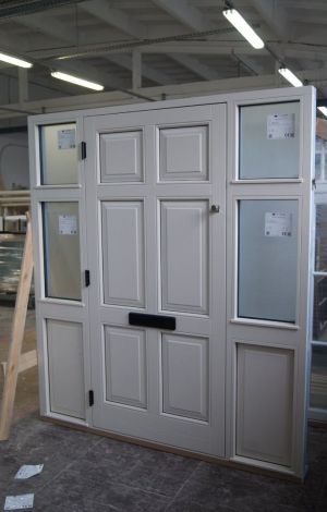 Traditional front doors - Production