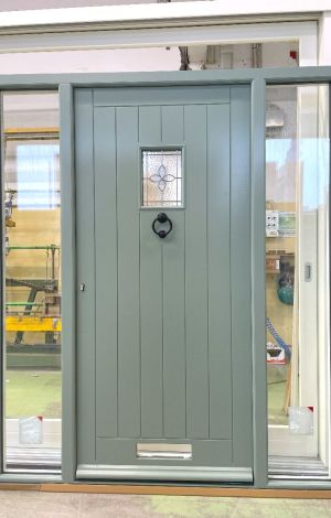 Porte Moderne in stile inglese - Produzione