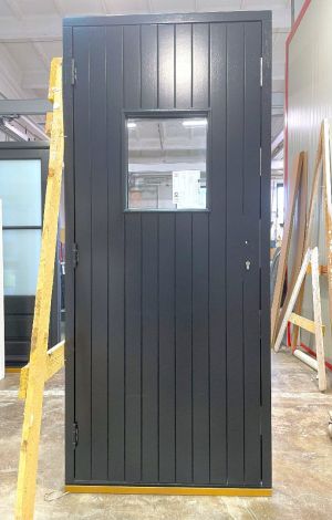 Modern english doors - Production