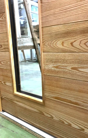 Portes extérieures à panneaux - Production
