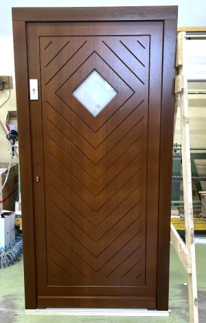 Portes extérieures à panneaux - Production
