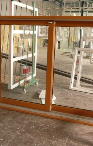 Balkony przesuwne typu HS - Produkcja